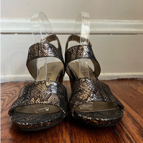 Anne Klein Brown Bronzy Snakeskin Print Askarry I Flex Wedge Sandals Size 7 Moto - Picture 3 of 16